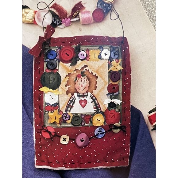 Vintage 1996 Daisy Kingdom No-Sew Fabric Applique Country Cut-Outs Raggedy Chris - Picture 7 of 11